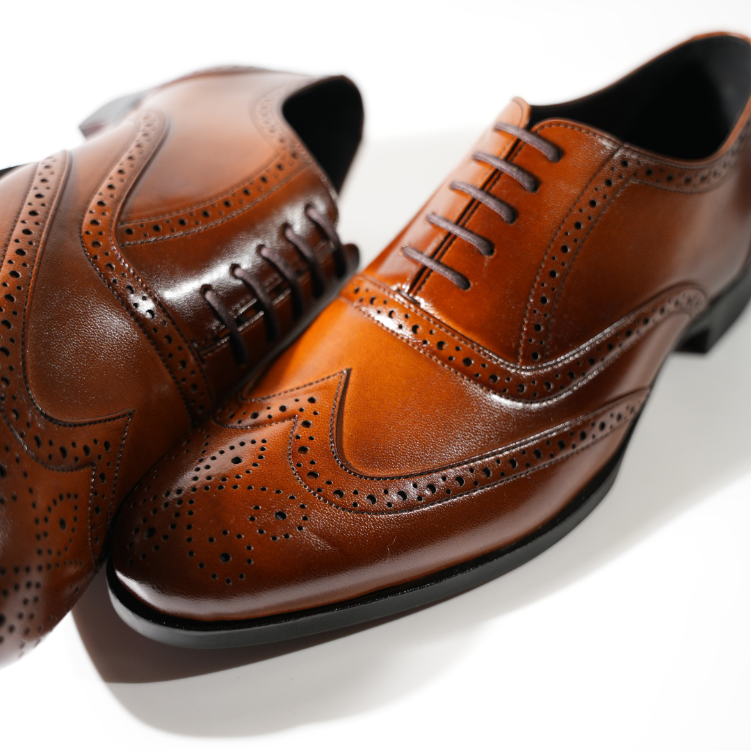 Monkstory Wingtip Oxford Lace-Up Brogues - Rich Tan
