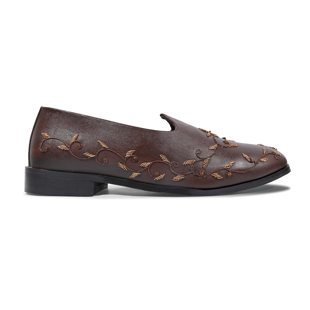 Monkstory Regal Floral Zardosi Mojari – Brown