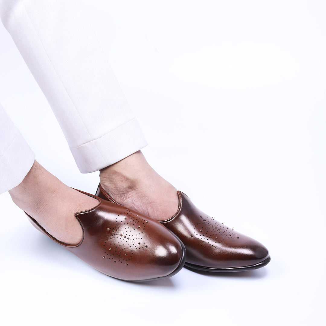 Monkstory Studded Mojari – Burnished Brown