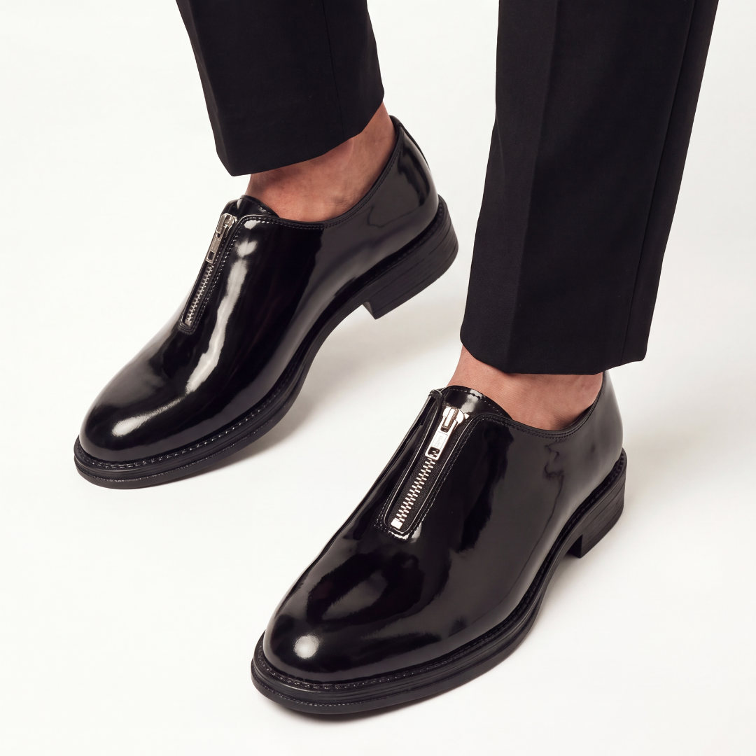 Monkstory Atelier 1937 Zip Up Glossy Oxford Slip-Ons – Black
