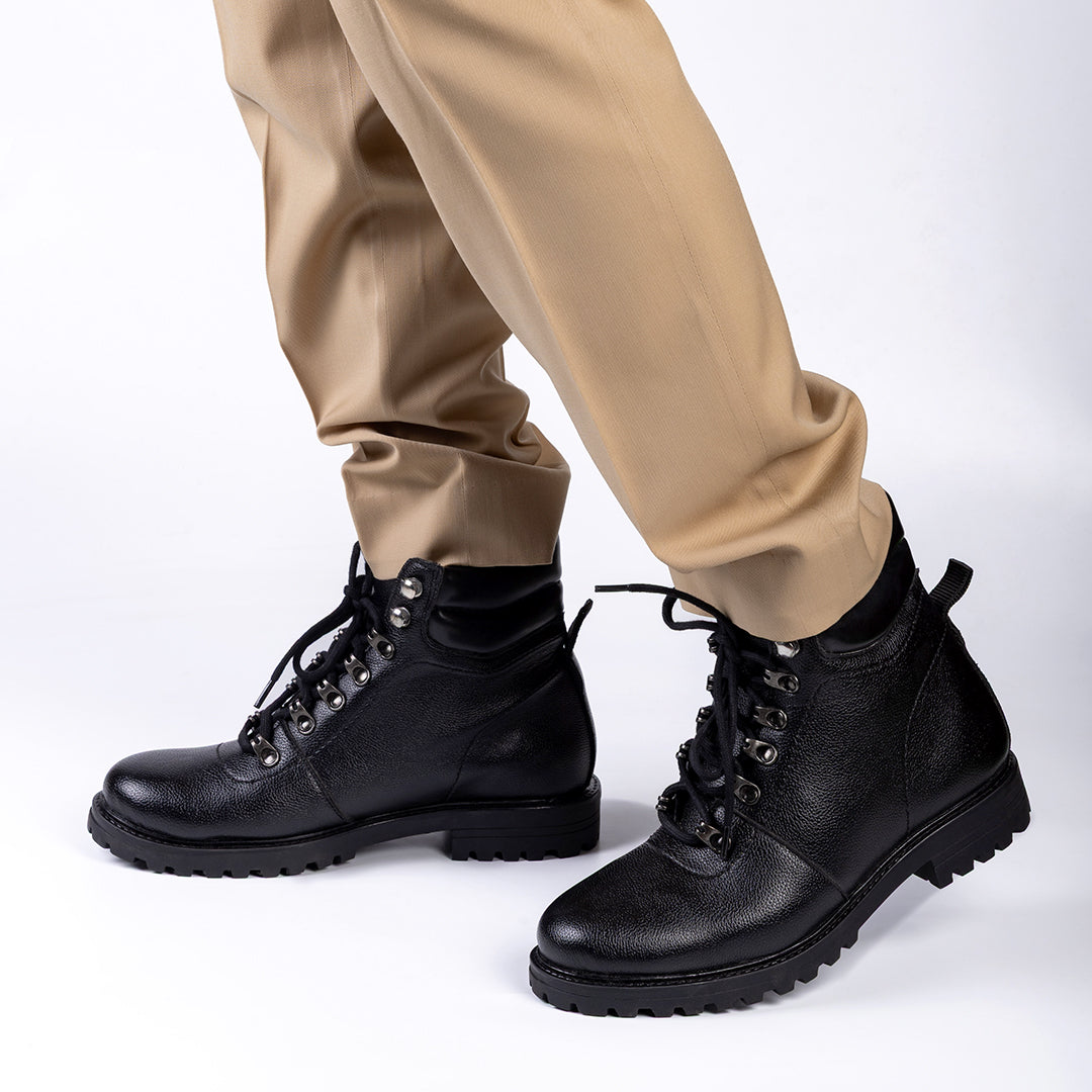 Monkstory Rugged High-Ankle Boots - Black